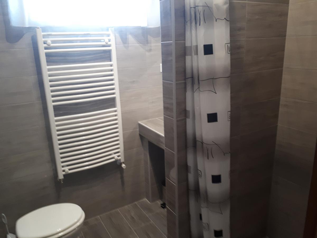 M47 Vendeghaz-Airport Hotel Дебрецен Екстериор снимка
